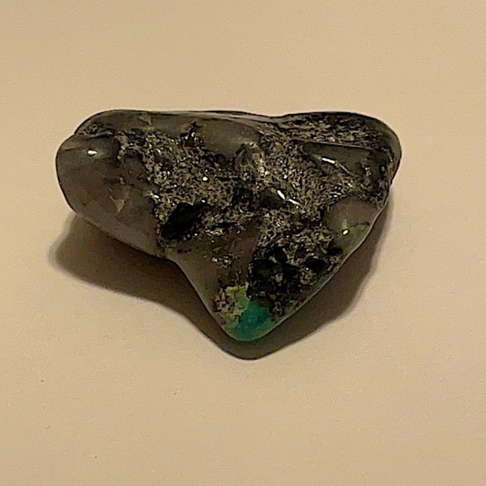 Brazilian Emerald, Mica, Indigenous Stone💚 Tumbled & Super Polished - Picture 7 of 16